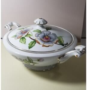 Vintage Roseln China serving dish w/lid handles 3.1294